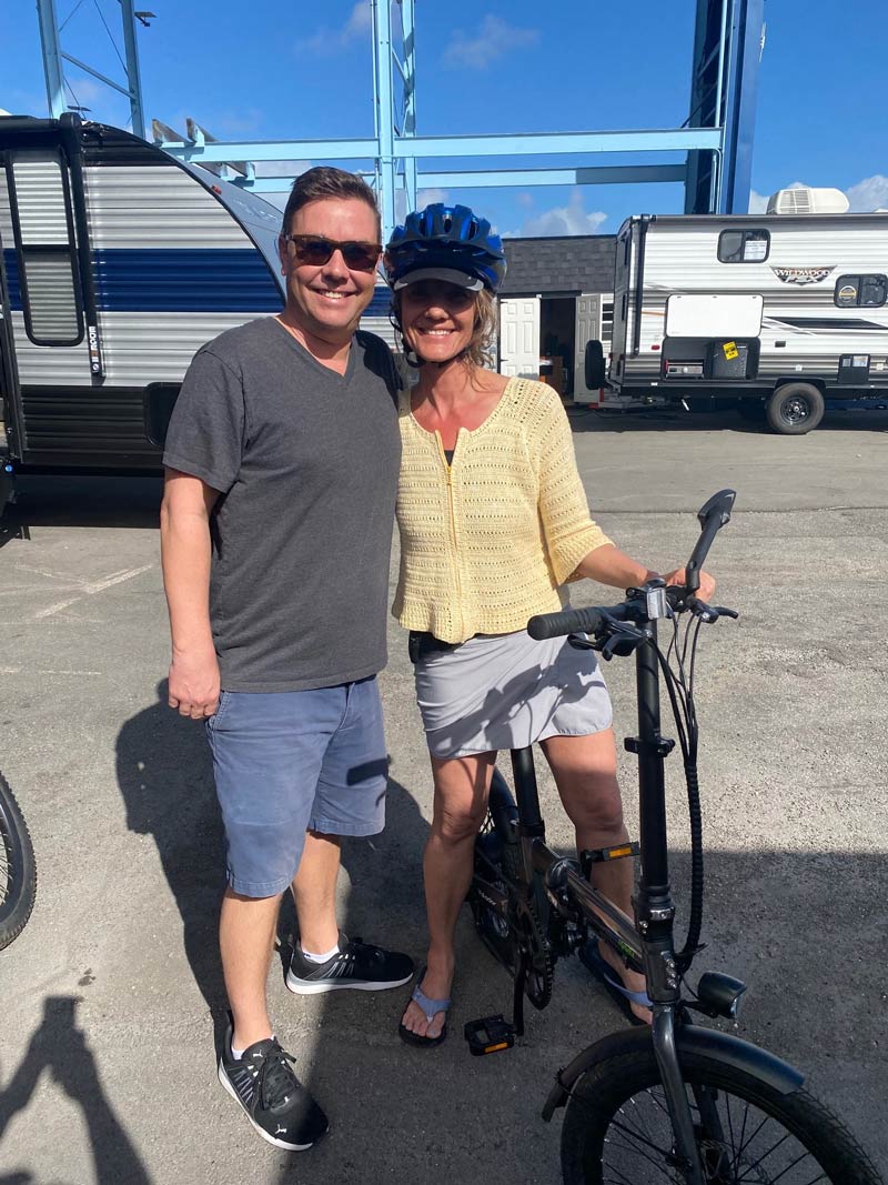 eCyclePlus's tweet photo. Another satisfied customer. Chele rides away on her Qualisports Volador. Among the best nice and light folding eBikes on the market. https://t.co/q504jpl4ji