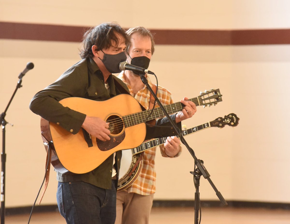 Asheville City Schools (@avlcityschools) on Twitter photo . <a href="/HallFletcherAVL/">Hall Fletcher Elementary School</a> received $2,500 worth of musical equipment from <a href="/CANdAid/">Can'd Aid</a>! To mark the occasion, <a href="/SteepCanyon/">Steep Canyon Rangers</a>'s Graham Sharp & Barrett Smith surprised students w/ the new instruments, performed & answered questions like, βis it fun to be in a band.β
#AVLNews #TheACSWay . <a href="/HallFletcherAVL/">Hall Fletcher Elementary School</a> received $2,500 worth of musical equipment from <a href="/CANdAid/">Can'd Aid</a>! To mark the occasion, <a href="/SteepCanyon/">Steep Canyon Rangers</a>'s Graham Sharp & Barrett Smith surprised students w/ the new instruments, performed & answered questions like, βis it fun to be in a band.β
#AVLNews #TheACSWay