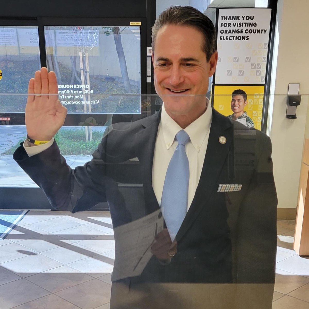 toddspitzeroc's tweet photo. Today, I officially filed my paperwork to run for reelection as your District Attorney. I am proud to fight for public safety every day and I will never allow Orange County to be turned into another Los Angeles. #NoLAinOC https://t.co/3CrkMwTTKD