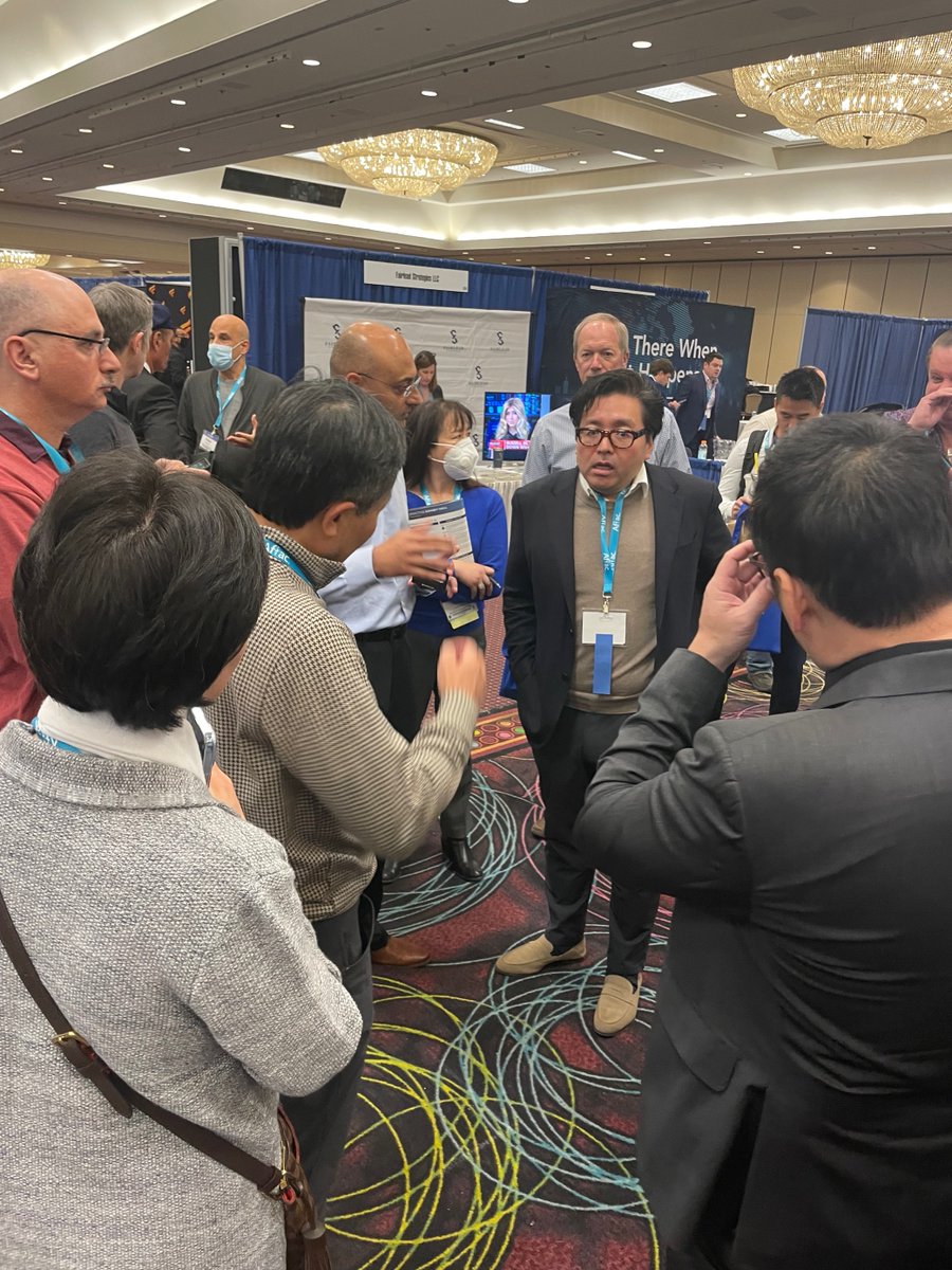 MoneyShow's tweet photo. Why do people love attending #MoneyShows &amp; #TradersEXPOs? 

Direct access to incredible financial experts like @fundstrat, who stunned the crowd with behind-the-scenes insights, actionable #portfolio recommendations &amp; candid answers to their questions! https://t.co/NFAI9znpps https://t.co/OZI9Qg6VcT