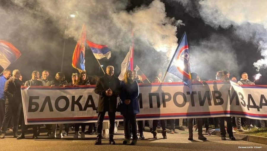Pro-Russian Democratic Front paralyses Montenegro with road blockades  bit.ly/3vnbMdY