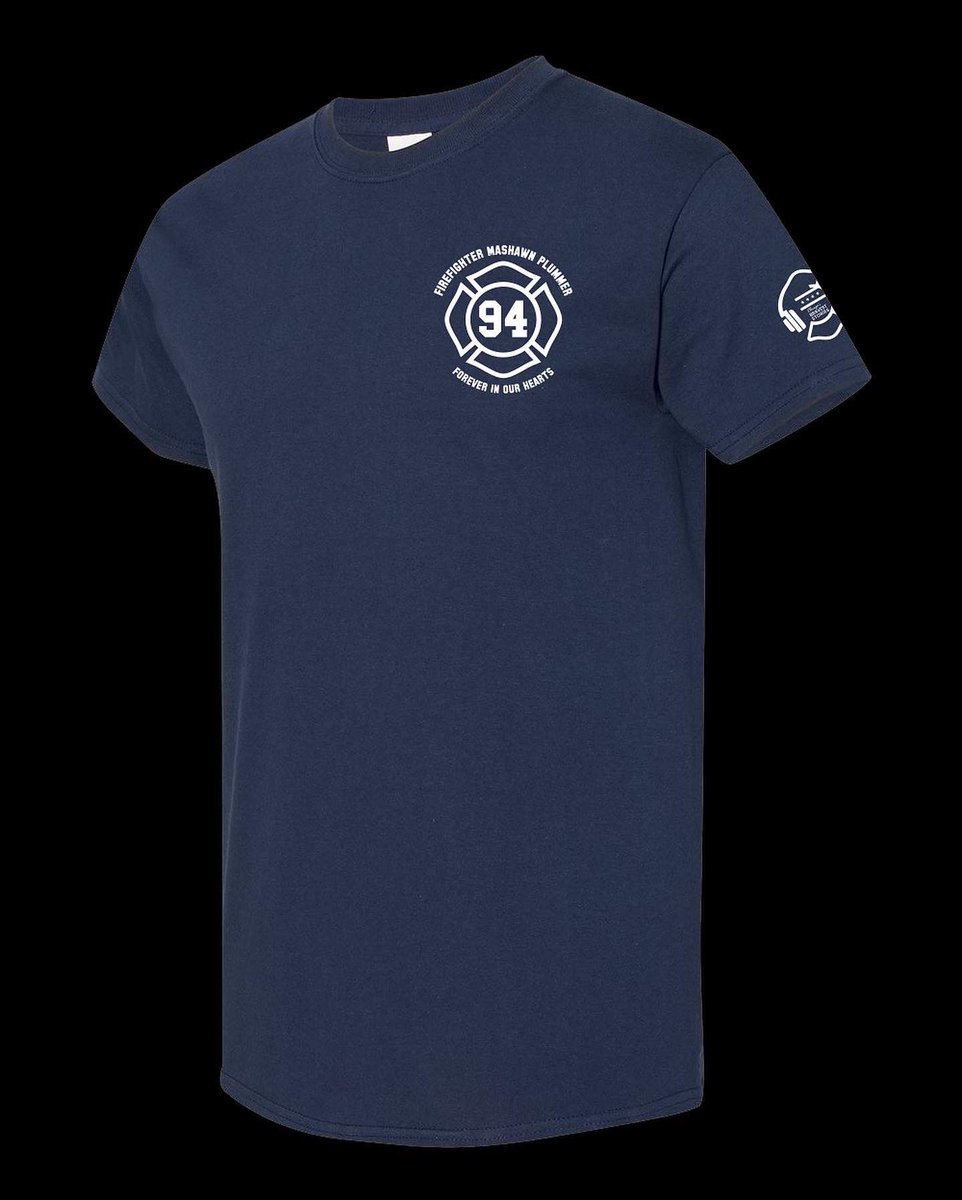 Last weekend to get your *preorder* CFD FF MaShawn Plummer shirt! 100% of the proceeds go to the family with the help of The Yard Foundation.  Visit: chicagosbraveststories.com/podcast-store
 @CPD1617Scanner <a href="/Chicago_Scanner/">𝕮𝖍𝖎𝖈𝖆𝖌𝖔𝕾𝖈𝖆𝖓𝖓𝖊𝖗</a> <a href="/chicagobars/">Chicago Bars</a> <a href="/CFD_FD/">Chicago Fire Department Incidents</a> <a href="/CFDLocal2/">IAFF Local 2</a>