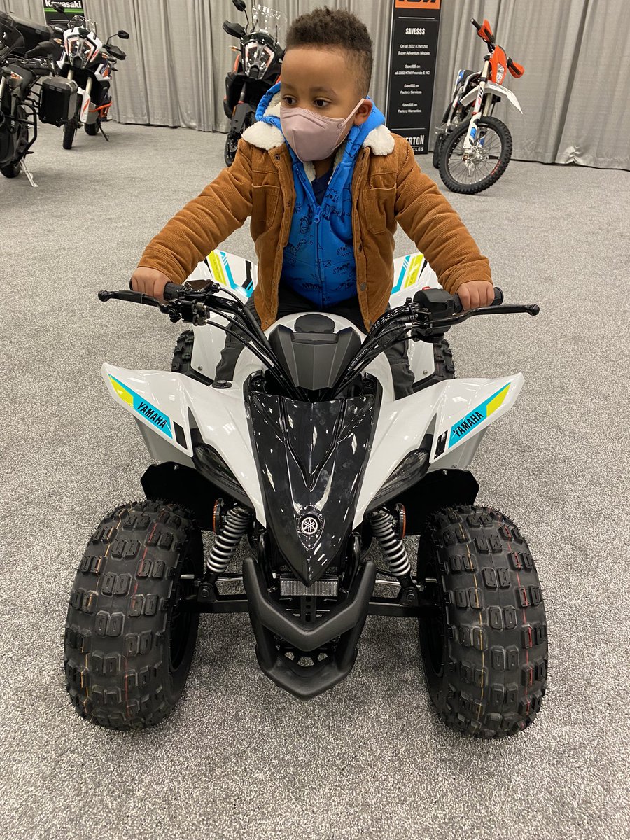 shewfiend's tweet photo. Jax said take me to the country!!!! #PortlandAutoshow https://t.co/74EjvsPYgD