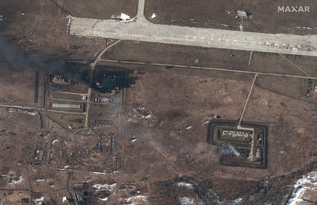 Maxar satellite imagery of damage to fuel storage areas and airport infrastructure at Chuhuiv Airbase: https://www.cnbc.com/2022/02/24/satellite-imagery-shows-russian-attack-on-ukraine-from-space.html  $MAXR  #Ukraine