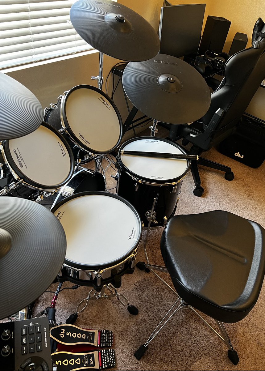 Shmop__'s tweet image. Been enjoying these too much lately 🥁💯