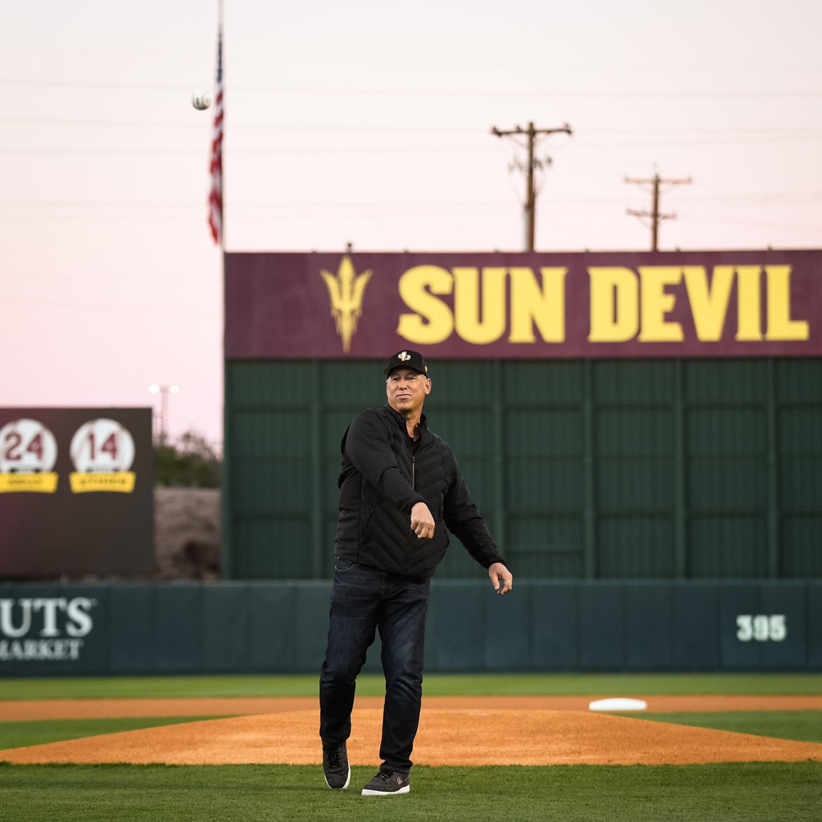 ASU_Baseball's tweet photo. Tonight’s first pitch: Arizona D-Backs legend @Luisgonzo20 🔱 https://t.co/imzC7nC8aZ