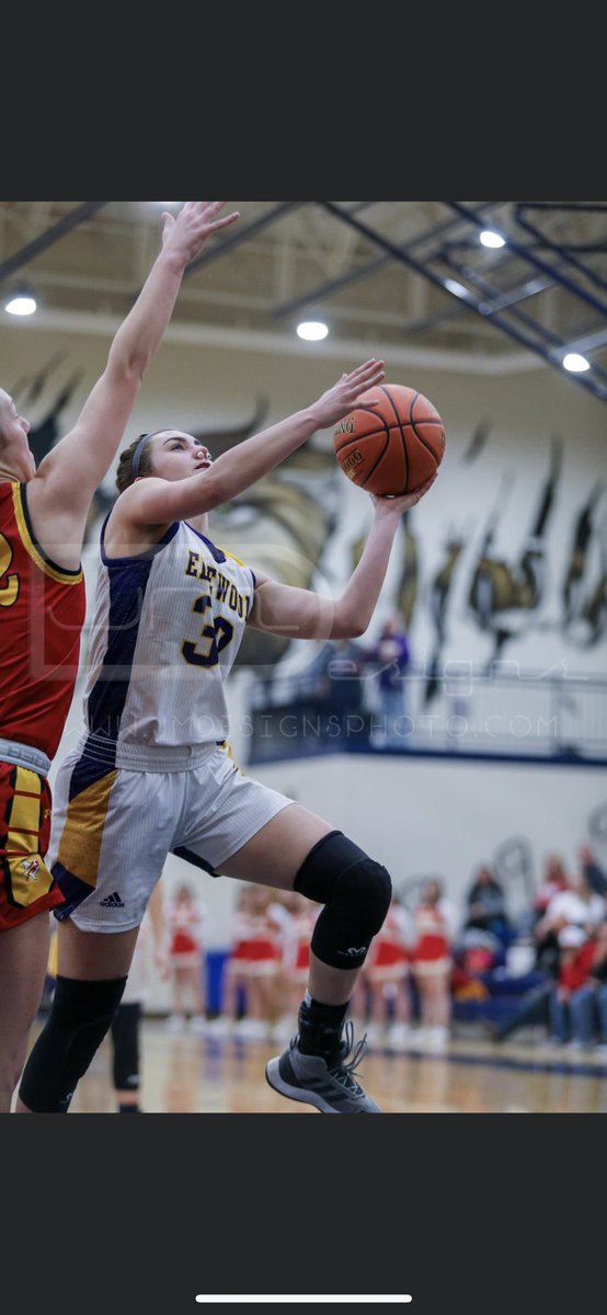 Poolishness's tweet photo. @clarapool33 Battle Tested. Sweet 16. Let’s Go CP!  Let’s Go Dogs! @txelitebball @lawrenck2001 @RegRandle12 @ntxlightsout @jasonterry31 @TXHSGBB https://t.co/yF1a39x8Lr