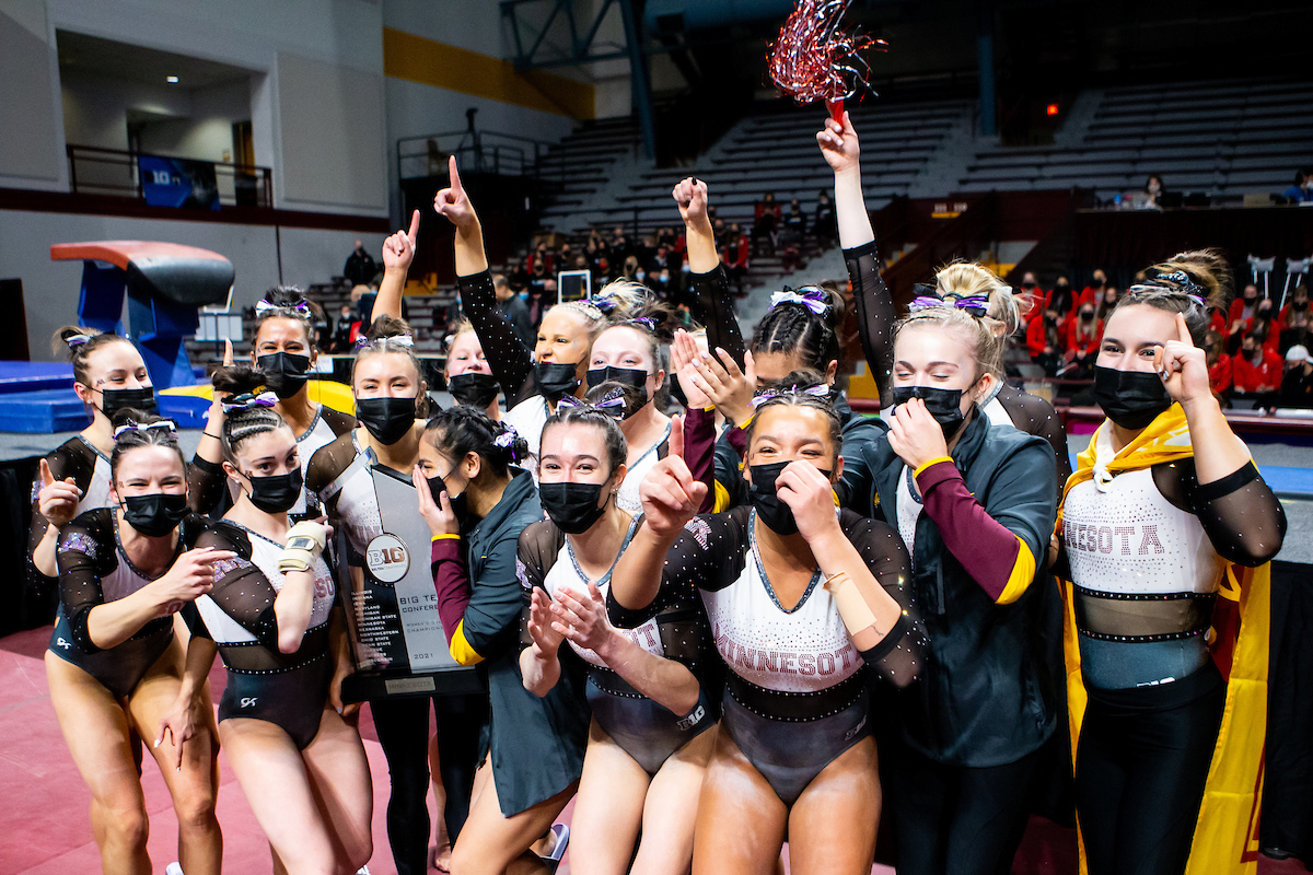GopherWGym's tweet photo. We got a B1G celebration tomorrow 💍 https://t.co/R2Uh1nbAaI