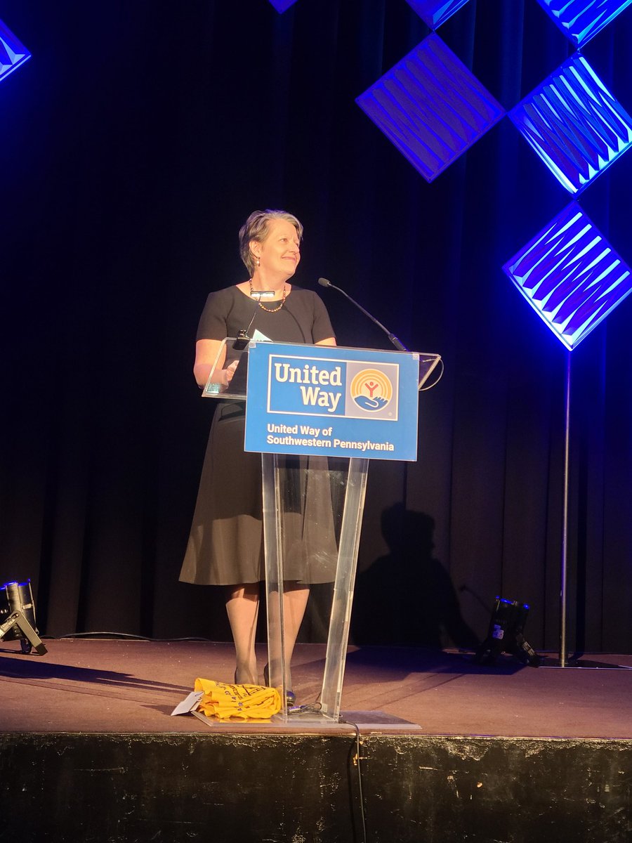 unitedwaySWPA's tweet photo. So much has happened since 2002 when 5 remarkable women decided the time had come for a change. And in the WLC, they created a real force to make change in the lives of others." Our President and CEO, @bwgeer, is kicking off tonight's celebration. #WLC20 #ChangemakersUnite https://t.co/7OidZowNai
