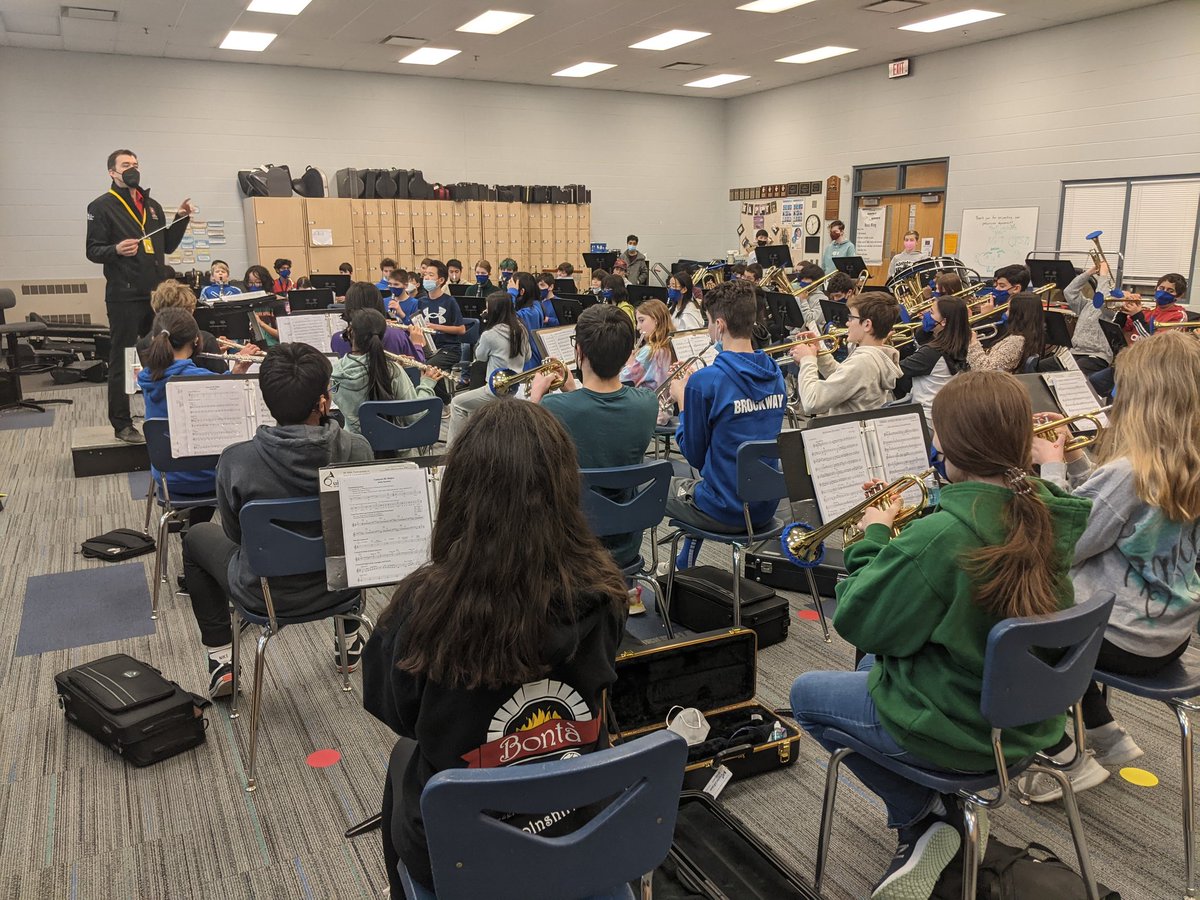Today's guest was Mr. Sturgeon, band director at Mundelein High School. So great to have amazing educators in our community! Look at that great trumpet posture!! <a href="/HawthornMSS/">Hawthorn Middle School South</a>