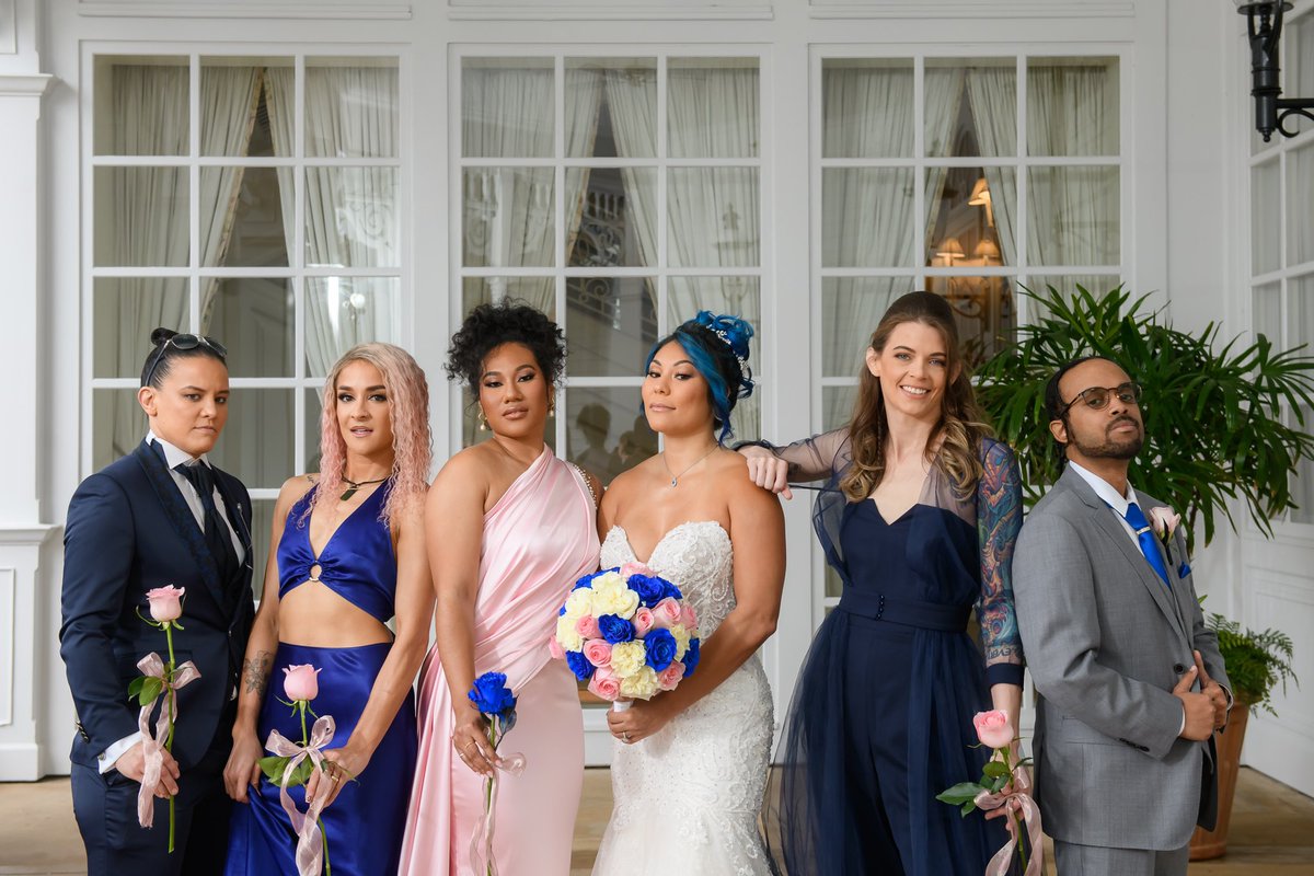 MiaYim's tweet photo. The Best Dressed Family.
📸 Jacob Robertson
#BRE #YimSisters #Yimitless https://t.co/juJEl6MwIi