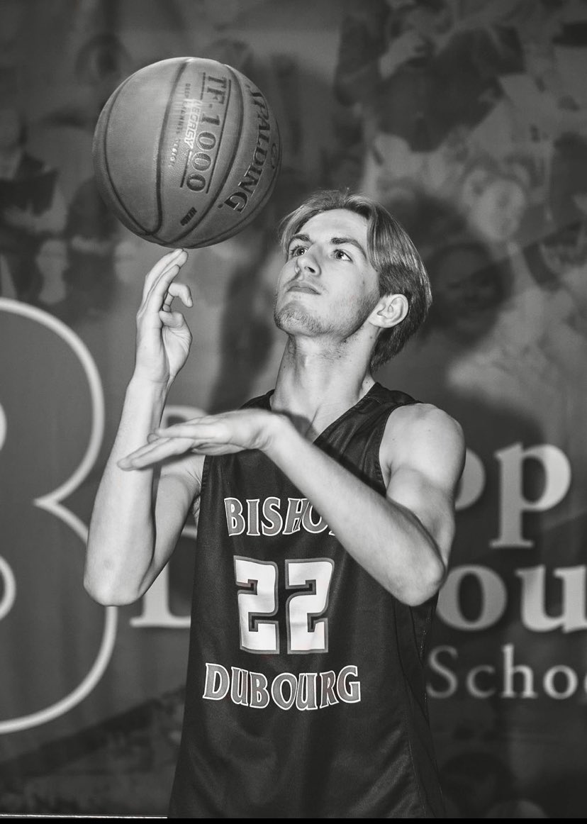 Coaches meet Christian Newcombe senior (G) great team player. Knock down shooter from 3. Plays hard. D-3’s and NAIA schools looking for a player. DM for more information