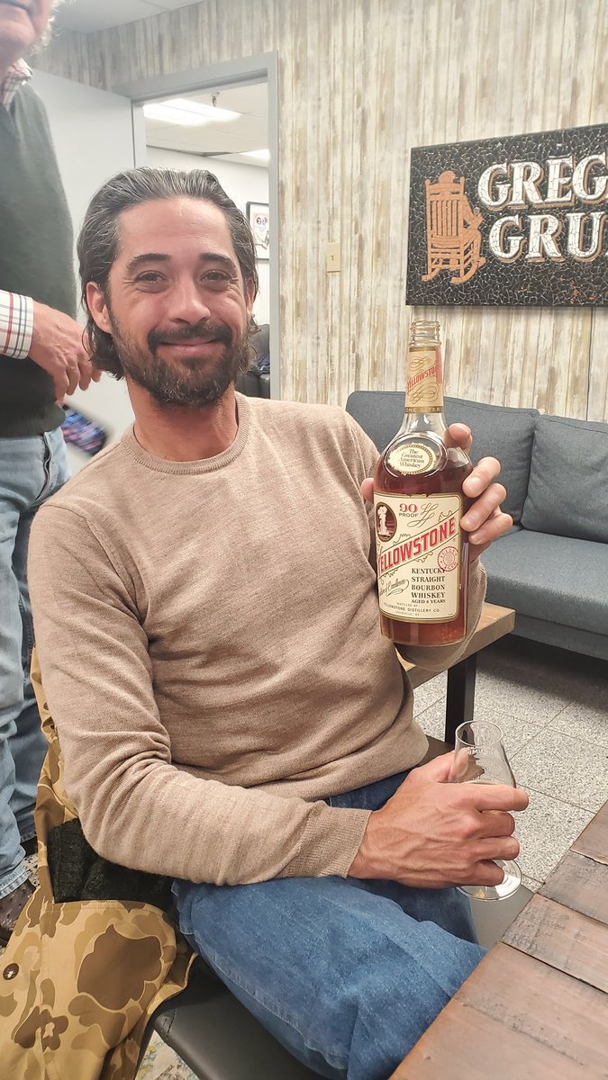 Someone cool showed up in my office today.

Only fair we share a pour of Yellowstone Bourbon from @ryanbinghamofficial birth year. 1981