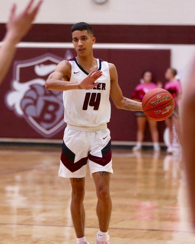 Coach_Hern88's tweet photo. Senior Night out at JBF in Buhler….#CourtAppointed #OneCommitment @isaiah_hern14 @NXTPROKS @PrepHoopsKS @MidwestMagicKS @newbalancehoops https://t.co/NrnAP5jJse