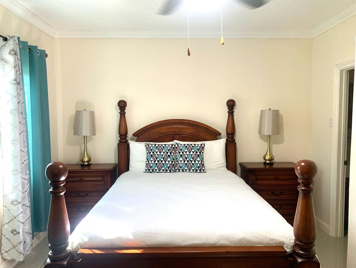 eddii_Ta's tweet image. Ash Wednesday coming up , Consider Getting an escape with your friends or family. Book a Condominium on the North Coast with us javabookings.com
•
•
•
#JavaBookings  #Accommodations #ModernApartment #LuxuryVilla