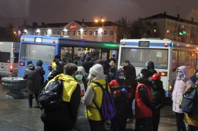 Критерии транспортабельности больных. Число эвакуированных. Автобус с беженцами донбасс. Критерии транспортабельности больных. График работы передвижных прививочных.