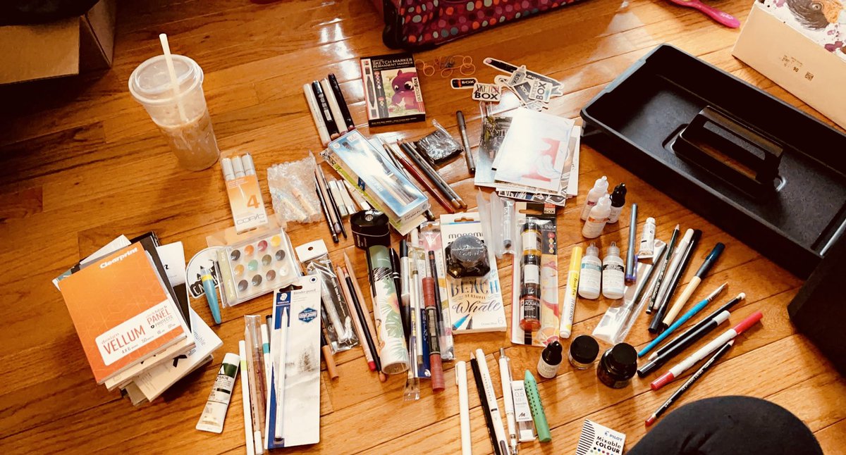 oddgirlgames's tweet image. Art Haul!! #artist #sketchbox #art #drawing #painting #sketching #artistontwittter