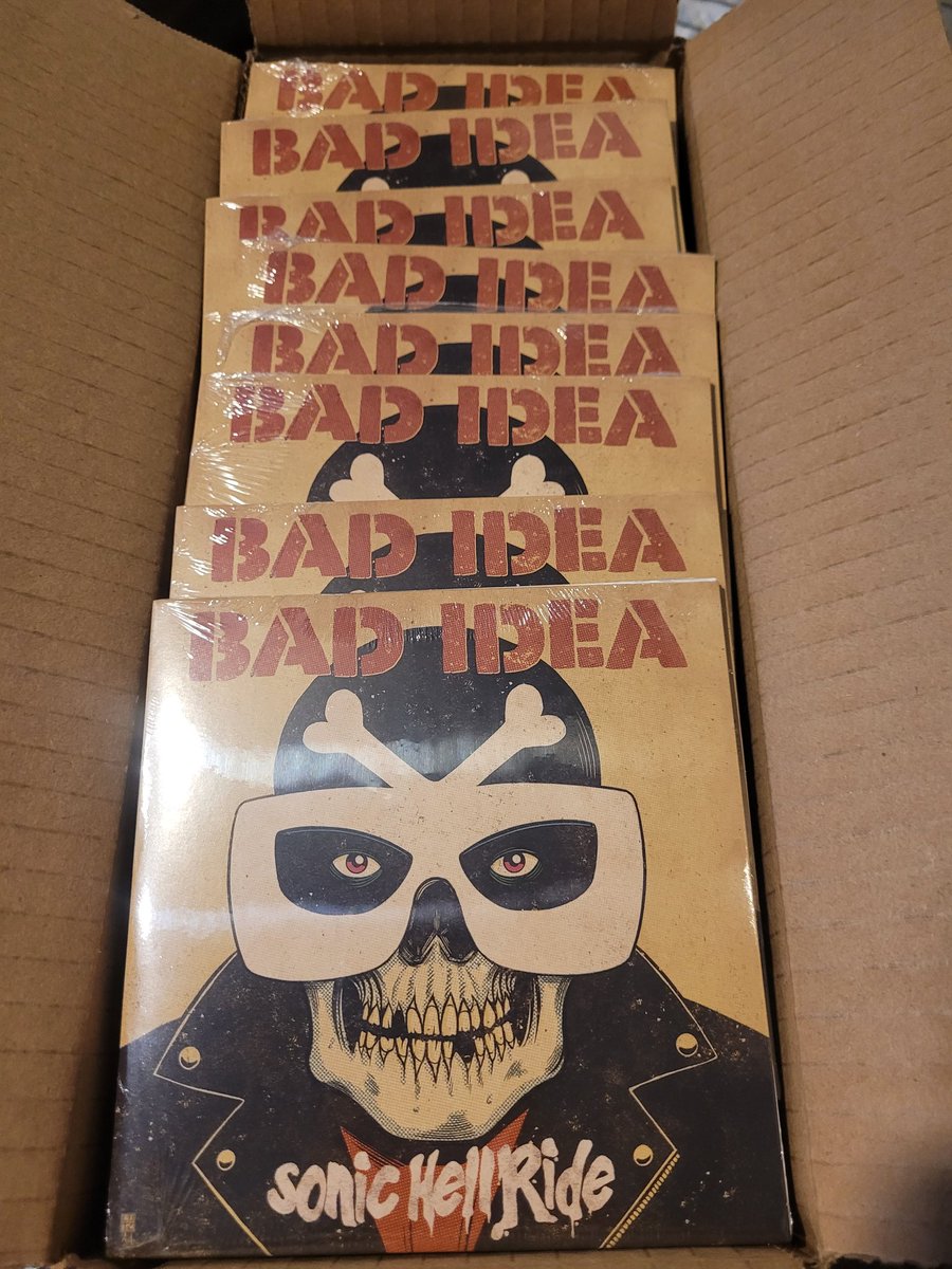 BadIdeaMpls's tweet image. They've arrived! CDs are finally in hand.
Vinyl later this year.