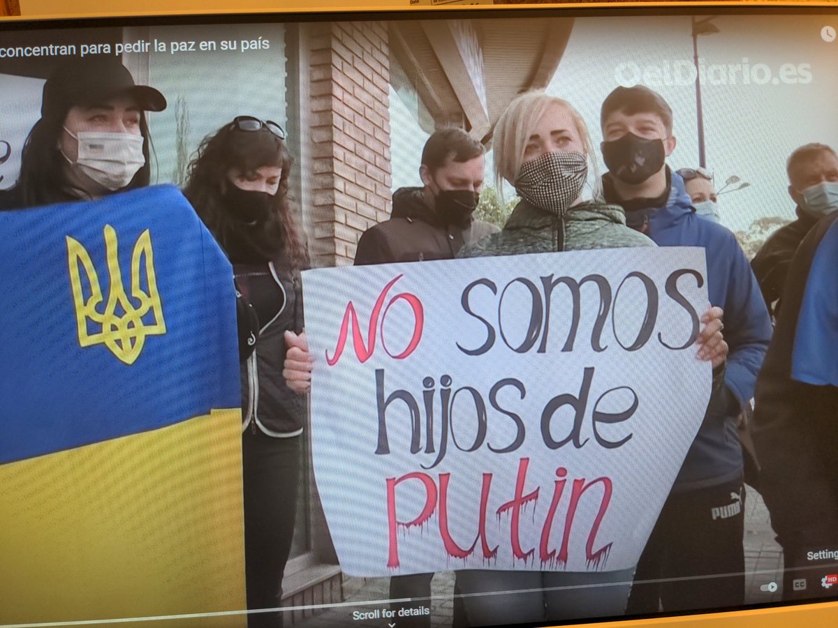 EdGoodson's tweet image. Ukrainian protesters in Spain.
