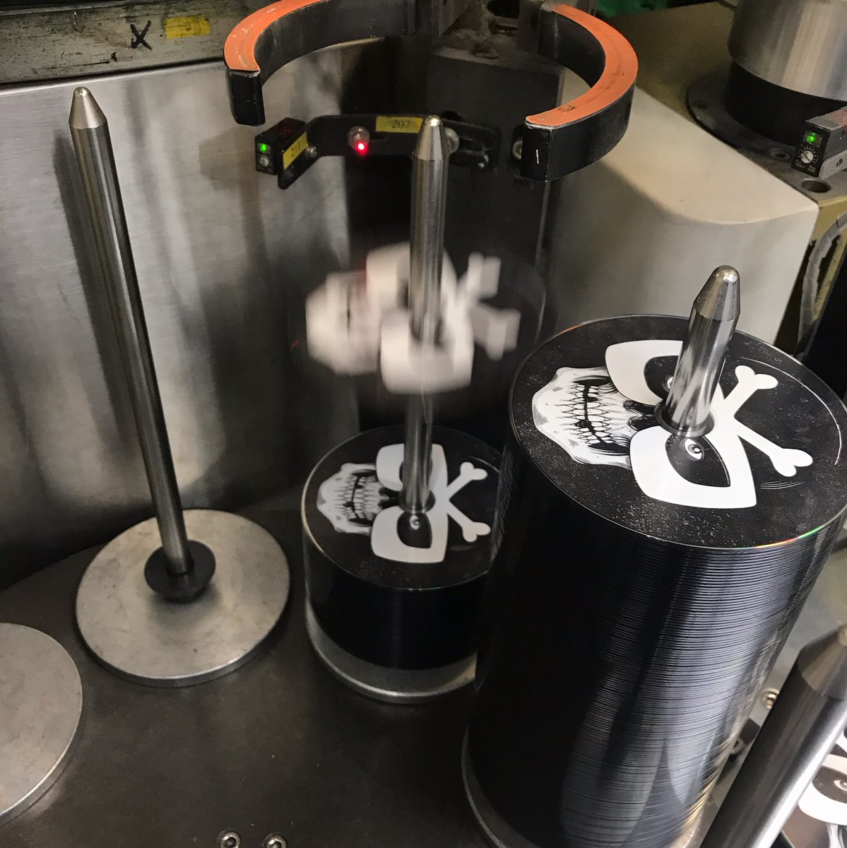 BadIdeaMpls's tweet image. They've arrived! CDs are finally in hand.
Vinyl later this year.