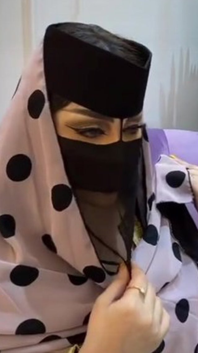 مين سهران يثبت وجودة