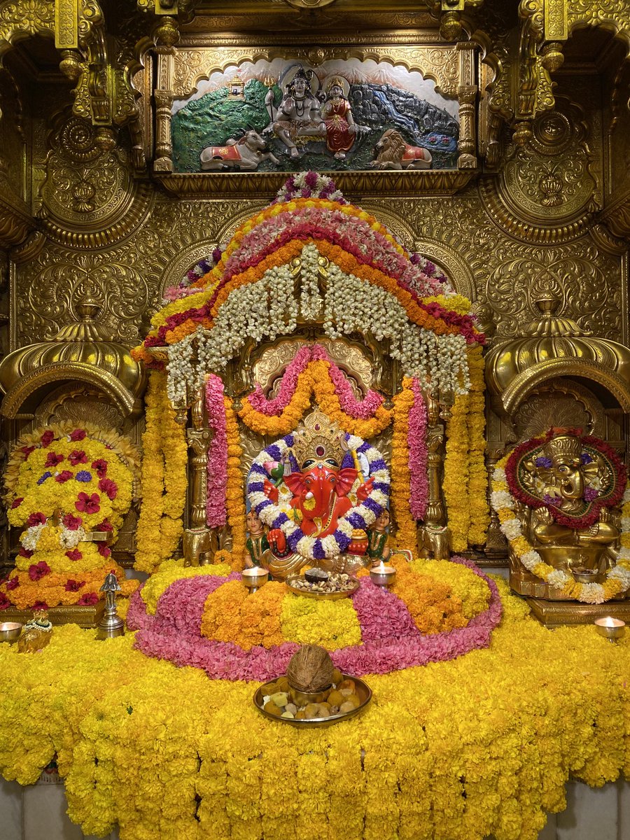 🙏गणपती बाप्पा मोरया 🌺मंगलमूर्ती मोरया 🙏२५/०२/२०२२