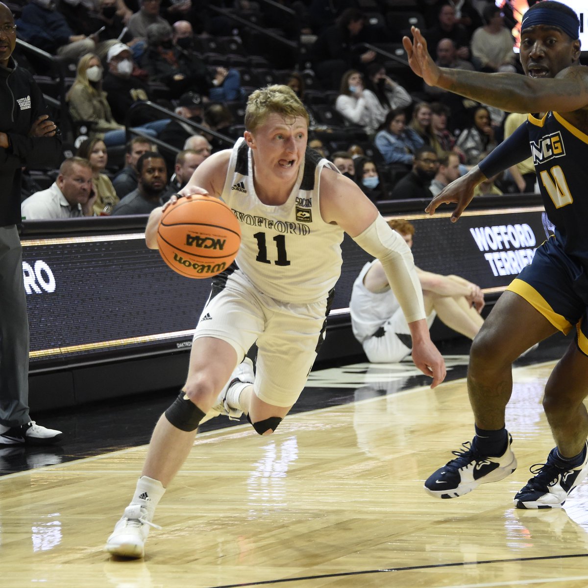 Wofford Men's Basketball tweet media