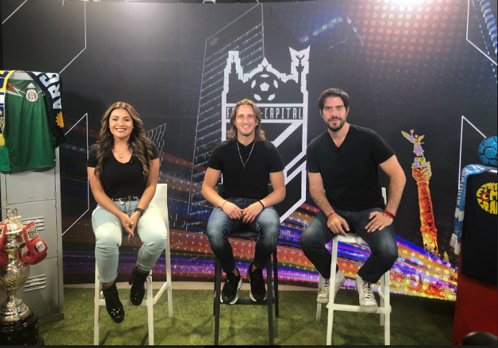 HiSportsTV's tweet photo. 😱 Sporters jálense a ver a @TonoGarciaF en #FutbolCapital con nuestros panitas @ScThania
y @calaco99. 😉

¿Sabías que? 🧐  

El primer gol en primera división de Toño fue ante @TolucaFC ⚽🥅
  
🏃 Corran y pónganle al 517 de @totalplaymx. 📺
 
#CreamosTendencia https://t.co/A97FviTF3Q