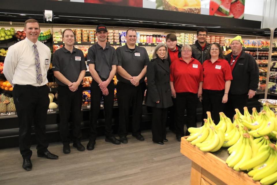 .<a href="/SenJoniErnst/">Joni Ernst</a> paid <a href="/Fareway_Stores/">Fareway Stores</a>’ new Rockwell City location a visit on Thursday afternoon. 

While being given a tour, Ernst heard about how the grocer had been impacted by supply chain disruptions, along with all of the amenities offered by Fareway.

#LocalJournalism