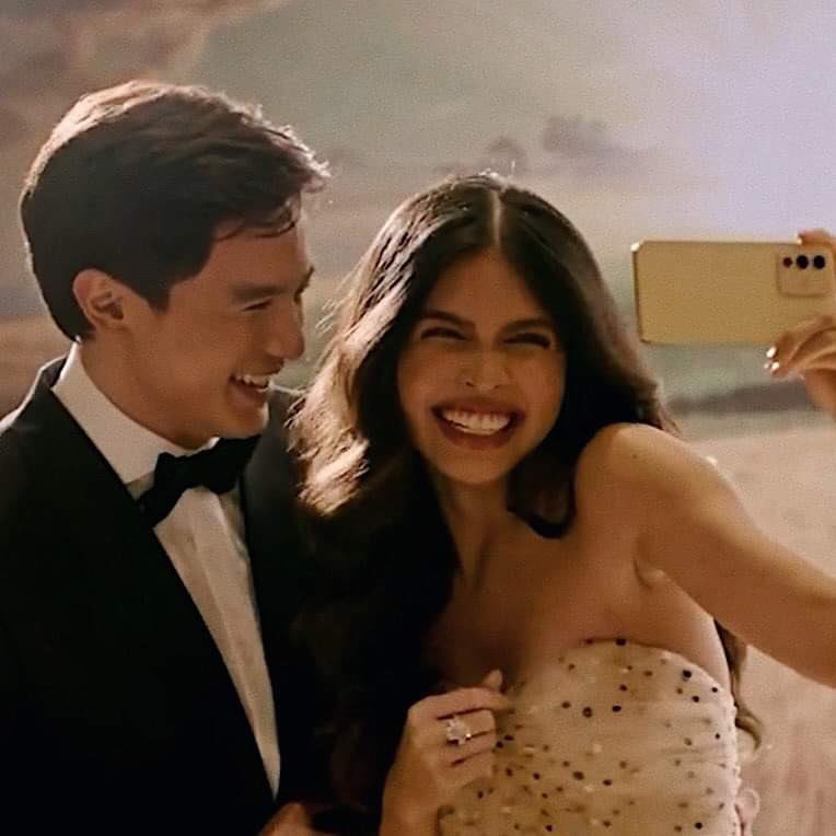 👦✈️🇺🇸🤷🏻‍♀️??👷‍♂️👧✈️🔜🇺🇸
🏥🤔👦👧?🙏🚫📝📣👎?

#AldenRichards
#MaineMendoza
#Aldub