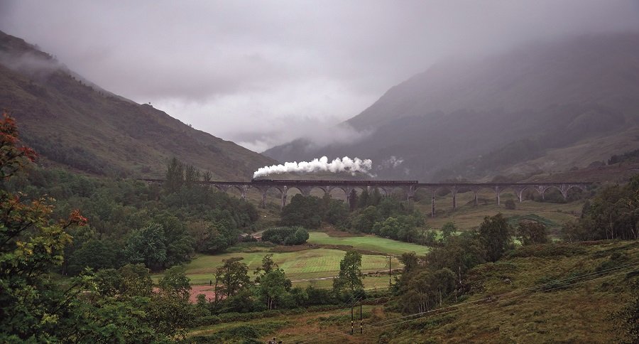 See a selection of images from the first ever Young Railway Photographer of the Year competition, including all the winning shots, in our new temporary exhibition in Great Hall.

📷 Black 5 No. 45212 crosses Glenfinnan Viaduct, Bradley Langton

railwaymuseum.org.uk/whats-on/young…