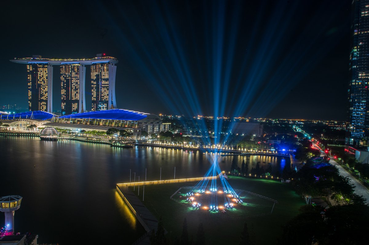 ClayPakyNews's tweet image. Claypaky #Mythos2 Fixtures “Shine a Light” on the Marina Bay Singapore Countdown to the New Year - Read more: cutt.ly/Claypaky_Marin…
#Claypaky #IgniteYourShow