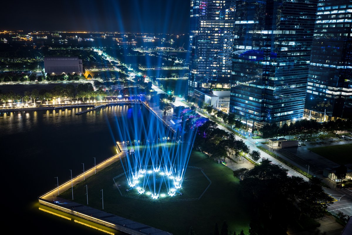 ClayPakyNews's tweet image. Claypaky #Mythos2 Fixtures “Shine a Light” on the Marina Bay Singapore Countdown to the New Year - Read more: cutt.ly/Claypaky_Marin…
#Claypaky #IgniteYourShow