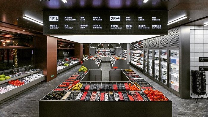 chaileedomedia's tweet photo. Chinese beauty collection store HARMAY was opened its first store in Guangzhou.
#HARMAY has nine stores in China, Which covers over 9,000 SKUs with more than 400 brands from new cosmetics, cosmetics for travel, skincare from famous brands, to niche skincare and niche fragrances. https://t.co/KYI8vfjj0v