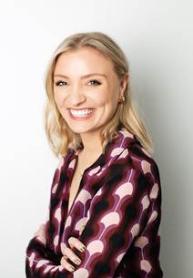 BookBrunch's tweet photo. .@centurybooksuk signs TikTok's funniest comedian - Hayley Morris' debut Me vs Brain is a 'warm and witty commentary on living with intrusive thoughts and anxiety'
https://t.co/kO74V3me29 (£) https://t.co/Q6al0buh37