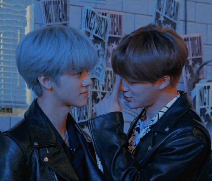 nasareysa's tweet photo. Writer
———

nomin au by © nasareysa https://t.co/jAGV8vbOfZ