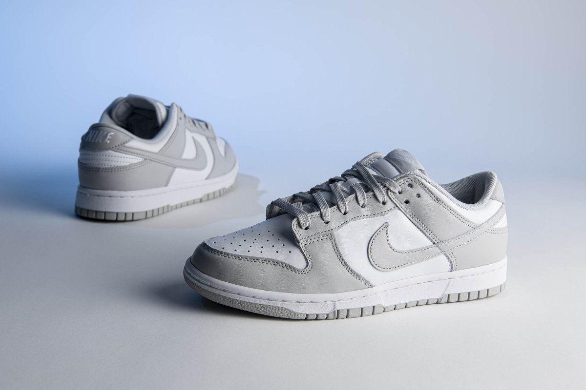 Открыта возможность предварительного заказа на Nike Dunk Low Grey Fog, которые будут участвовать в акции в виде онлайн-розыгрыша.

Арт: DD1391-103 Цена: 9.990₽. 

bit.ly/3Kh9otw
