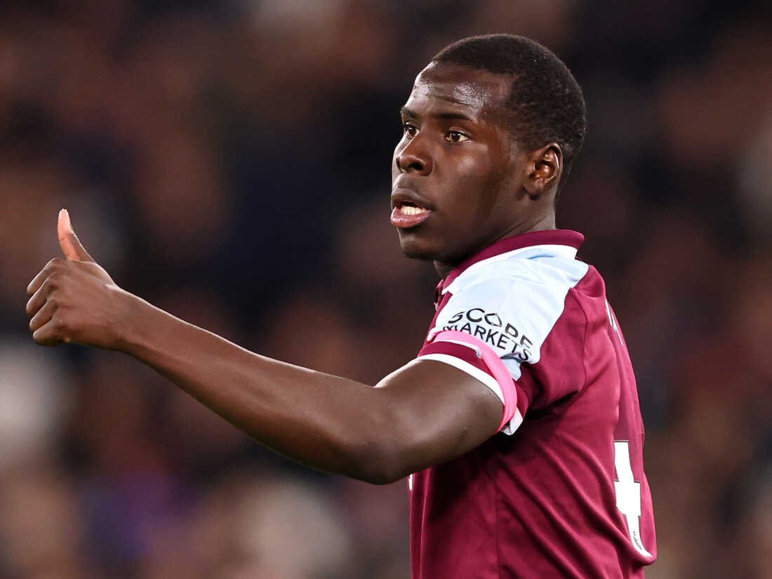 westhamtransfer's tweet photo. Kurt Zouma has yet to be dribbled past  by an opponent so far this season. 

Brick wall. https://t.co/HXh7jsDa7h