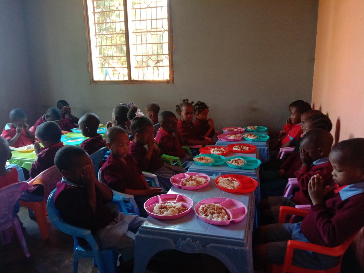 FreeGenerationA's tweet image. Lunch time..! 😋 
#teamchanges 
#WeBelieveInChanges