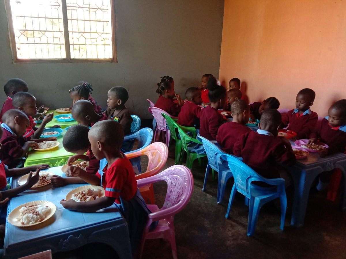 FreeGenerationA's tweet image. Lunch time..! 😋 
#teamchanges 
#WeBelieveInChanges