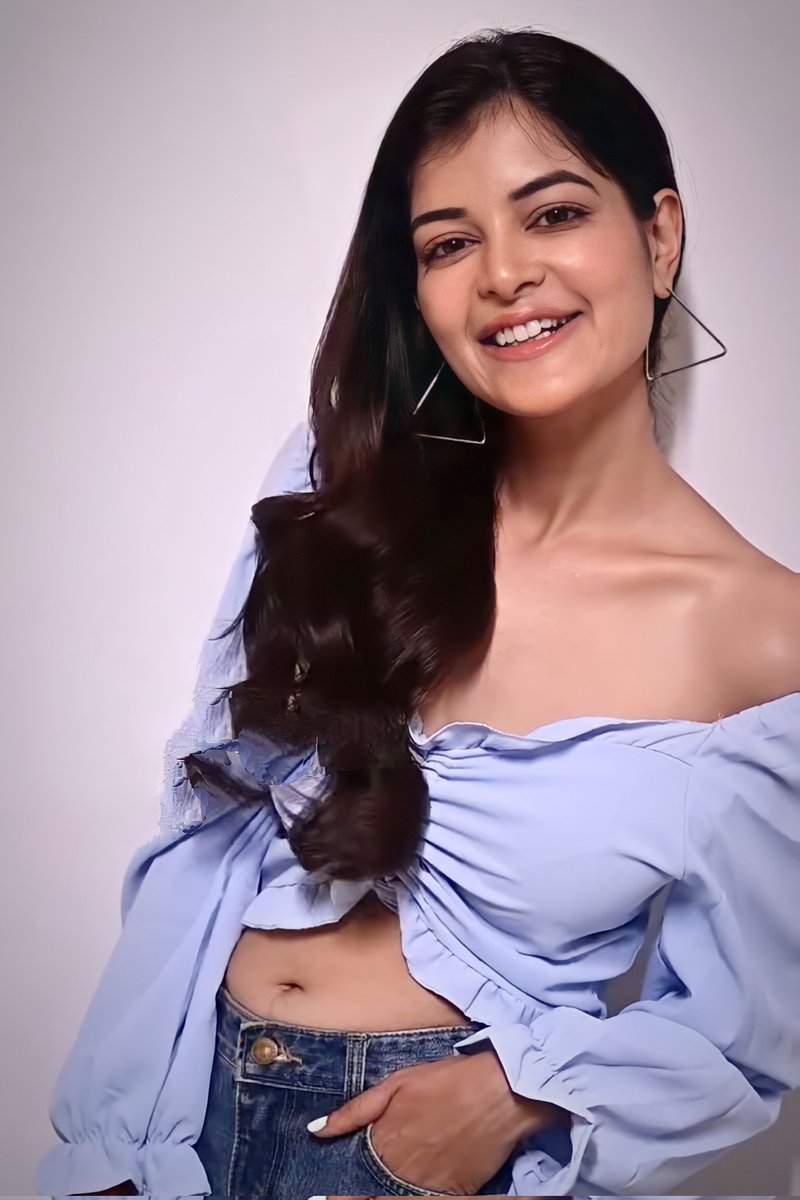 Hello glamour queen 👸❤
@madhumitact 
#madhumitafanspeaks