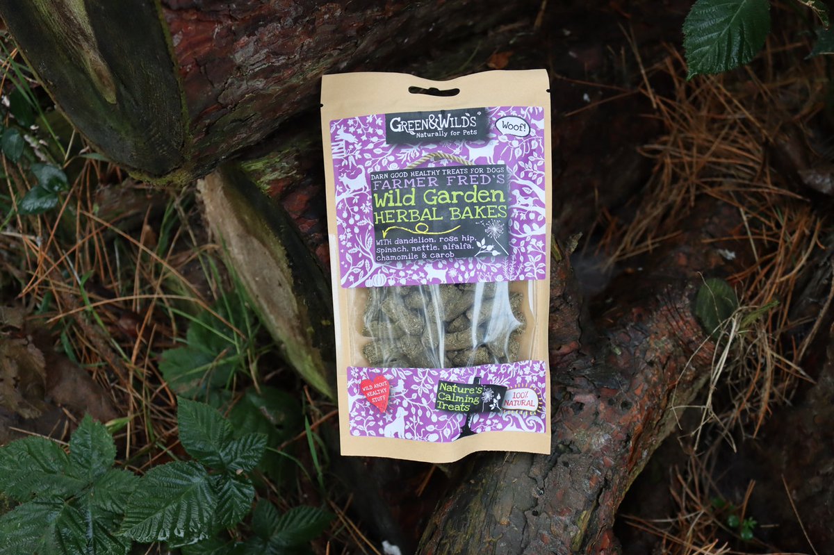 Happy Friday 🙌🏻
Or should I say.. freebie Friday! 
Every order placed today will get a pack of herbal bakes on us 🌱
myhoundandi.com #dogsoftwitter #twitterdogcommunity #naturaldogtreats #smallbusiness