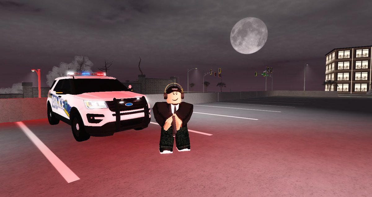 GohServer's tweet image. 04/3/2022
I just met a hacker named Zlon on the server.