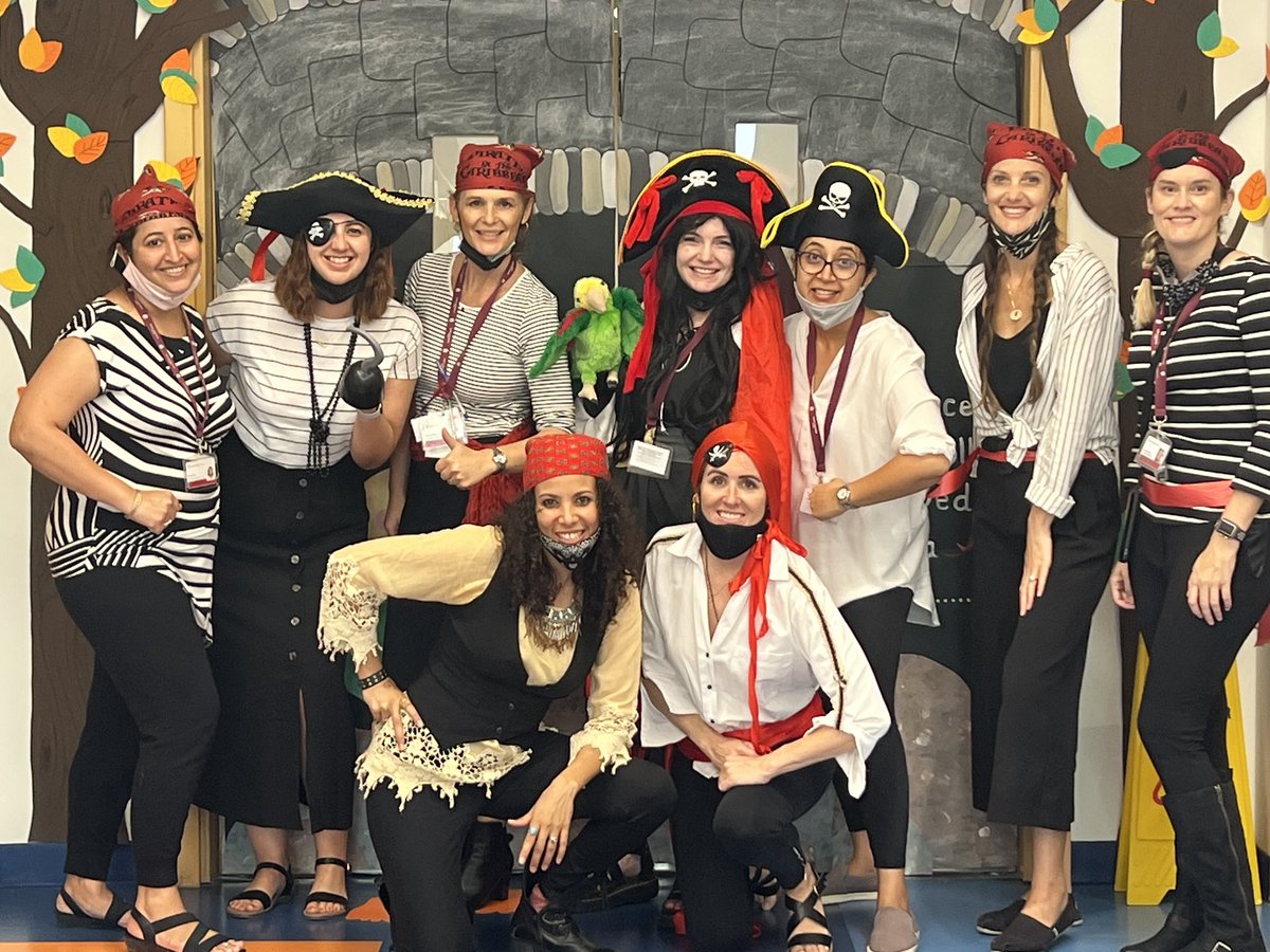 Teachers like to dress up too! 🏴‍☠️ #WorldBookDay  @KentCollegeDXB