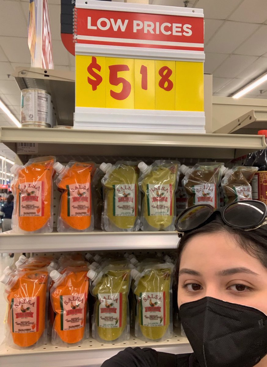 amorycarinos's tweet image. Pluggin my dads salsas real quick for absolutely no reason at all. Sold at HEBs across the US