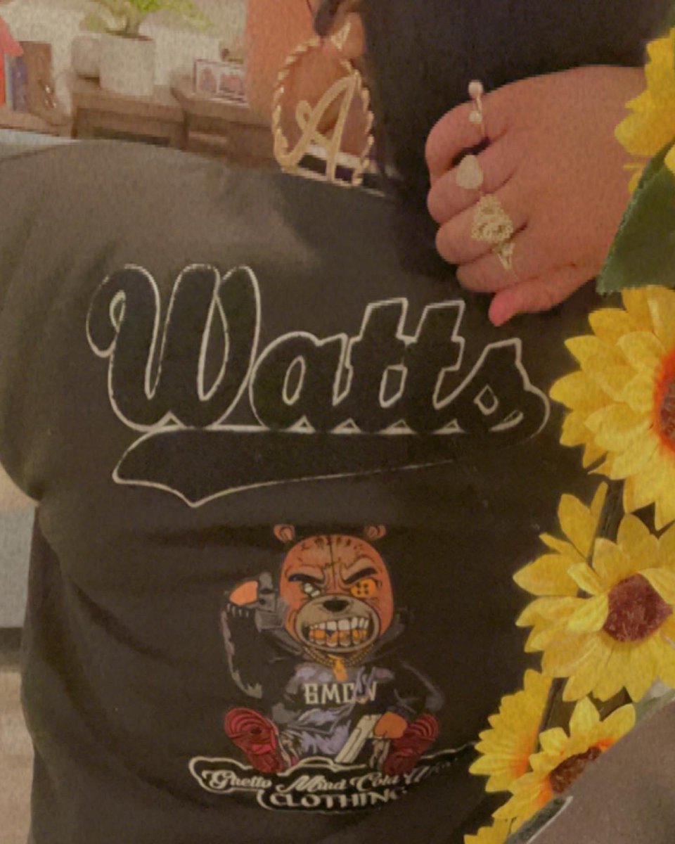 chunkygrigagyal's tweet photo. Good Girl Out The Hood But She Still Hood ๐
ฑ๏ธTEAM โค๏ธ #WATTSCA https://t.co/hC3wj7JKPd