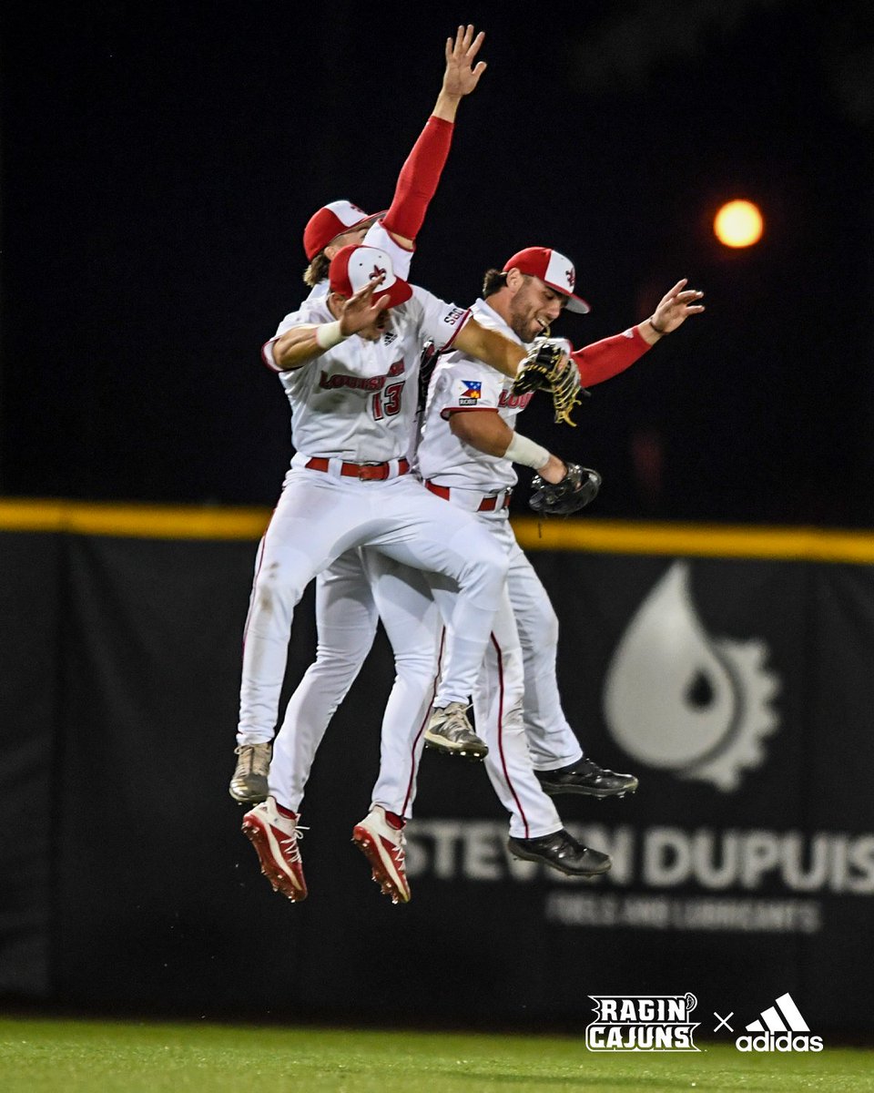 Get 🆙 … It’s 𝗚𝗔𝗠𝗘𝗗𝗔𝗬 at #TheTigue #GeauxCajuns ⚜️