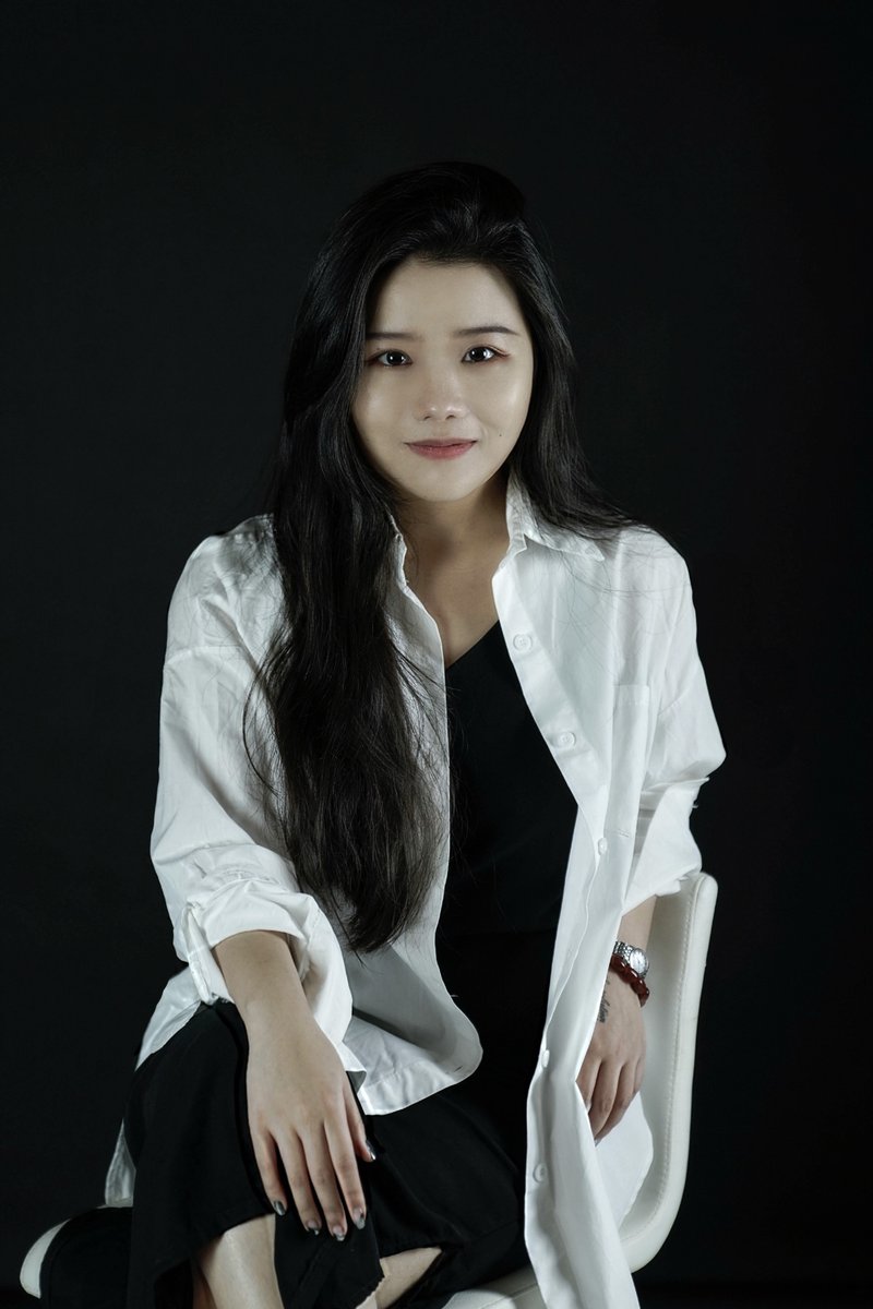 BTLifestyle's tweet photo. Celebrating International Women's Day, here are 3 emerging talents in books, fashion and art.

https://t.co/KU2BYQqJba https://t.co/xlRSjnRVla