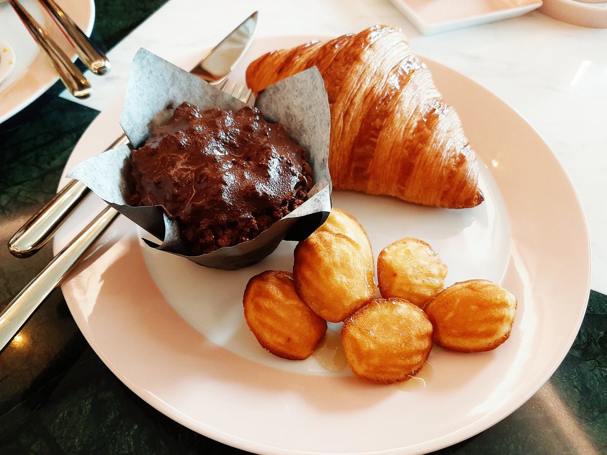 KruEmma 🐇 tweet media