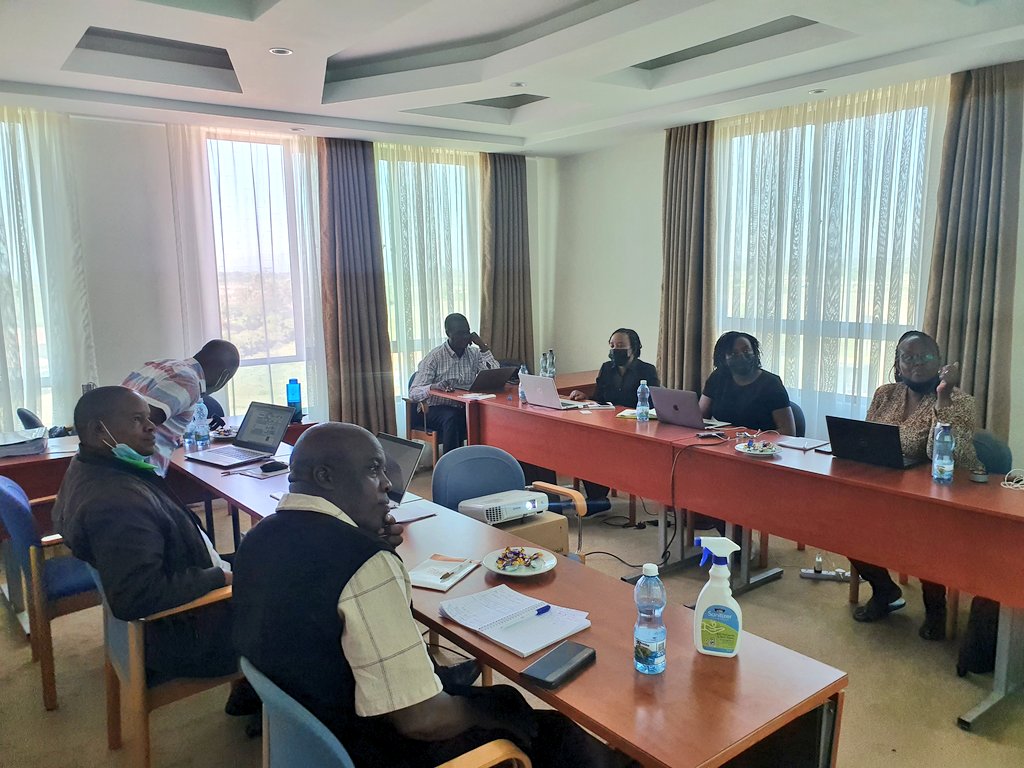 E_Murengi's tweet image. Ongoing engagements between @KenTrade_G2B and AFA Coffee Directorate to review and further simplify the export of coffee procedures captured on infotradekenya.go.ke
#TradeFacilitation #SimplificationWorks 
@bizfacilitation